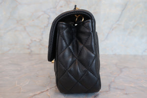 CHANEL/香奈儿 迷你CF 链条包 羊皮 Black/Gold hadware(黑色/金色金属) 肩背包 700070250
