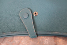 Load image into Gallery viewer, HERMES  EVELYNE1 GM Clemence leather Blue jean □I Engraving Shoulder bag 700120209
