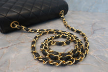 Load image into Gallery viewer, CHANEL Matelasse chain shoulder bag Lambskin Black/Gold hadware Shoulder bag 600110195
