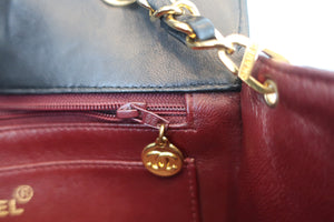 CHANEL/シャネル ダイアナマトラッセチェーンショルダーバッグ ラムスキン ブラック/ゴールド金具 ショルダーバッグ 700090028