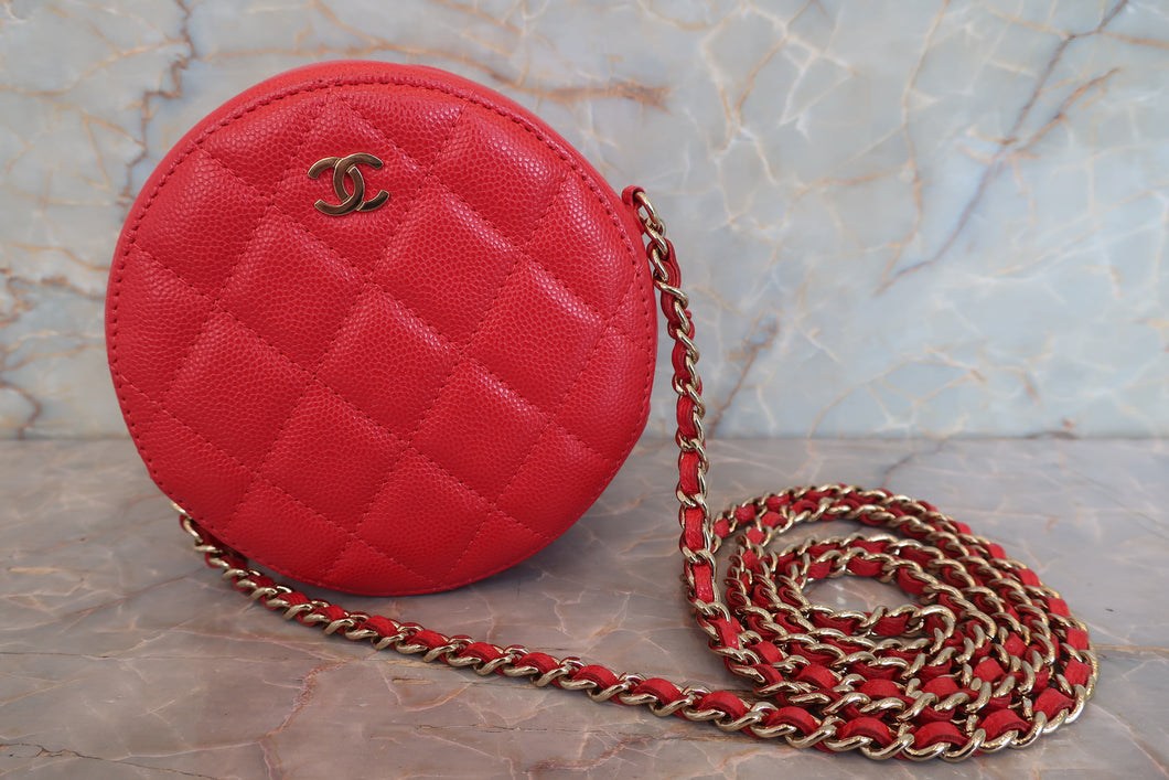 CHANEL/シャネル マトラッセラウンドチェーンショルダーバッグ キャビアスキン レッド/ゴールド金具 ショルダーバッグ 700090026