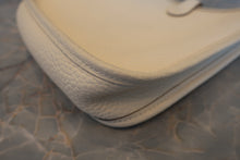 将图片加载到图库查看器，HERMES  EVELYNE TPM Clemence leather Nata Z刻印 Shoulder bag 800020067

