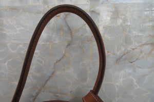 HERMES／エルメス リンディ34 トリヨンクレマンス ゴールド □N刻印 ショルダーバッグ 700070018