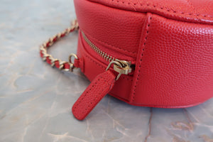 CHANEL/シャネル マトラッセラウンドチェーンショルダーバッグ キャビアスキン レッド/ゴールド金具 ショルダーバッグ 700090026