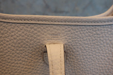 画像をギャラリービューアに読み込む, HERMES／エルメス エブリンTPM トリヨンクレマンス ナタ Z刻印 ショルダーバッグ 800020067
