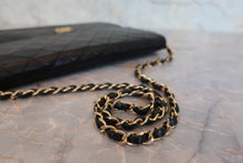 画像をギャラリービューアに読み込む, CHANEL/シャネル マトラッセプッシュロックチェーンショルダーバッグ ラムスキン ブラック/ゴールド金具 ショルダーバッグ 800080133
