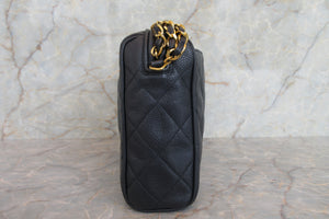 CHANEL/シャネル マトラッセチェーンショルダーバッグ キャビアスキン ネイビー/ゴールド金具 ショルダーバッグ 700050075