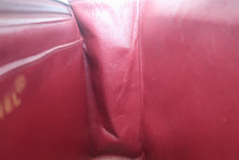 Load image into Gallery viewer, CHANEL Medium Matelasse single flap chain shoulder bag Lambskin Black/Gold hadware Shoulder bag 700120199
