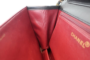 CHANEL/シャネル マトラッセチェーンショルダーバッグ ラムスキン ブラック/ゴールド金具 ショルダーバッグ 700070244