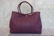 将图片加载到图库查看器，HERMES  GARDEN PARTY PM Negonda leather Cassis □O刻印 Tote bag 700110111
