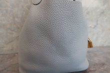 将图片加载到图库查看器，HERMES PICOTIN LOCK PM  Clemence leather Blue pale Z刻印 Hand bag 600090065
