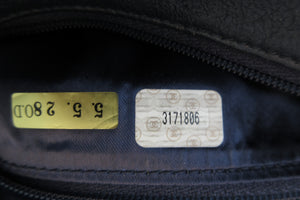 CHANEL/シャネル マトラッセチェーンショルダーバッグ キャビアスキン ネイビー/ゴールド金具 ショルダーバッグ 700050075