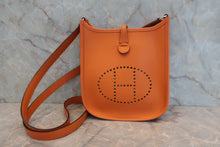 画像をギャラリービューアに読み込む, HERMES／エルメス エブリンTPM ヴォーエプソン オレンジ □H刻印 ショルダーバッグ 800060093
