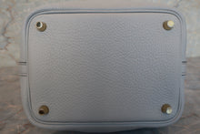 将图片加载到图库查看器，HERMES PICOTIN LOCK PM  Clemence leather Blue pale Z刻印 Hand bag 600090065
