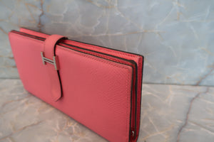 HERMES／エルメス ベアンスフレ ヴォーエプソン ローズリップスティック C刻印 財布 700060155