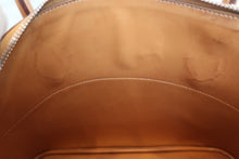 Load image into Gallery viewer, HERMES  BOLIDE 31 Box carf leather Natural □O Engraving Shoulder bag 700100041
