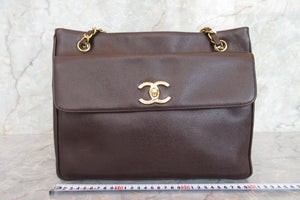 CHANEL/シャネル ココマークチェーンショルダーバッグ キャビアスキン ブラウン/ゴールド金具 ショルダーバッグ 700080115