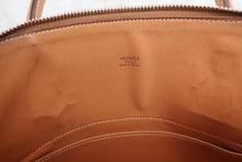 Load image into Gallery viewer, HERMES  BOLIDE 31 Box carf leather Natural □O Engraving Shoulder bag 700100041
