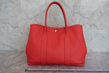 Load image into Gallery viewer, HERMES  GARDEN PARTY PM Country leather Rouge casaque X Engraving Tote bag 800040141
