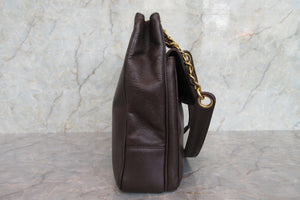 CHANEL/シャネル ココマークチェーンショルダーバッグ キャビアスキン ブラウン/ゴールド金具 ショルダーバッグ 700080115