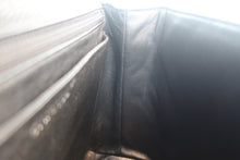 Load image into Gallery viewer, CHANEL Matelasse trapezoid hand bag Caviar skin Black/Silver hadware Hand bag 700120159
