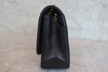 将图片加载到图库查看器，CHANEL/香奈儿 戴妃 CF 链条包 羊皮 Black/Gold hadware(黑色/金色金属) 肩背包 800030078
