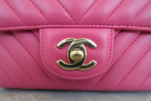 將圖片載入圖庫檢視器 CHANEL/シャネル Vステッチチェーンショルダーバッグ ラムスキン ピンク/ゴールド金具 ショルダーバッグ 700050123
