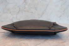 画像をギャラリービューアに読み込む, HERMES／エルメス ロデオ トリヨンクレマンス ブラック/ナチュラル 〇R刻印 ショルダーバッグ 700110105
