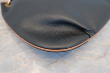 画像をギャラリービューアに読み込む, HERMES／エルメス ロデオ トリヨンクレマンス ブラック/ナチュラル 〇R刻印 ショルダーバッグ 700110105
