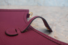 将图片加载到图库查看器，HERMES EVELYNE TPM Clemence leather Anemone Y刻印 Shoulder bag 800080012
