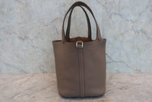 将图片加载到图库查看器，HERMES PICOTIN MM Clemence leather Etoupe gray □L刻印 Etoupe gray 800060170
