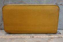 Load image into Gallery viewer, HERMES Azapp Long Silkin Epsom leather/Silk Soleil D Engraving Wallet 500100236
