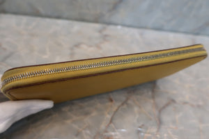 HERMES Azapp Long Silkin Epsom leather/Silk Soleil D刻印 Wallet 500100236