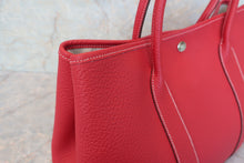 将图片加载到图库查看器，HERMES GARDEN PARTY PM Negonda leather Rouge casaque □P刻印 Tote bag 600080033
