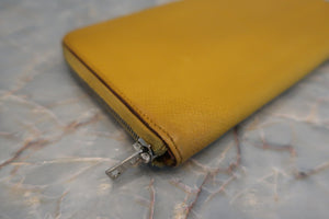 HERMES Azapp Long Silkin Epsom leather/Silk Soleil D刻印 Wallet 500100236