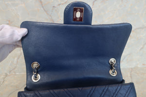 CHANEL Studs V-Stitch chain shoulder bag Calf skin Blue /Silver hadware Shoulder bag 500090254