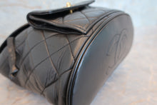 Load image into Gallery viewer, CHANEL Matelasse chain back pack Lambskin Black/Gold hadware Back pack 700100056
