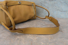 将图片加载到图库查看器，HERMES LINDY 34 Clemence leather Curry □L刻印 Shoulder bag 800070157
