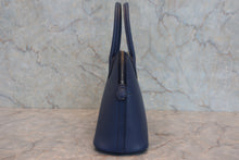 Load image into Gallery viewer, HERMES／BOLIDE 27 Chevre myzore goatskim Blue brighton □J Engraving Shoulder bag 800060148
