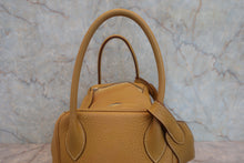 将图片加载到图库查看器，HERMES LINDY 34 Clemence leather Curry □L刻印 Shoulder bag 800070157
