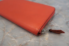 Load image into Gallery viewer, HERMES Azapp Long Silkin Epsom leather/Silk Rose jaipur T Engraving Wallet 500110136
