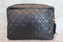 Load image into Gallery viewer, CHANEL Matelasse fringe chain shoulder bag Lambskin Black/Gold hadware Shoulder bag 700100061
