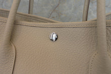 画像をギャラリービューアに読み込む, HERMES／エルメス ガーデンパーティPM ネゴンダ クレ X刻印 トートバッグ 700040086
