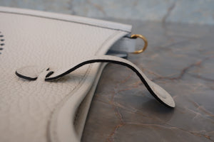 HERMES／エルメス エブリンTPM トリヨンクレマンス ニューホワイト W刻印 ショルダーバッグ 700020218