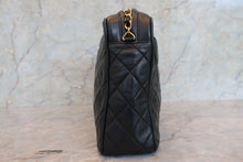 Load image into Gallery viewer, CHANEL Matelasse fringe chain shoulder bag Lambskin Black/Gold hadware Shoulder bag 700100061
