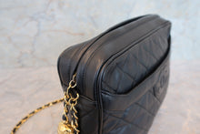 Load image into Gallery viewer, CHANEL Matelasse fringe chain shoulder bag Lambskin Black/Gold hadware Shoulder bag 700100061
