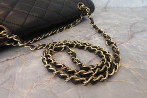 CHANEL/シャネル パリ限定マトラッセダブルフラップチェーンショルダーバッグ ラムスキン ブラック/ゴールド金具 ショルダーバッグ 700070070