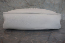 画像をギャラリービューアに読み込む, HERMES／エルメス エブリン1GM トリヨンクレマンス ホワイト □J刻印 ショルダーバッグ 800010153
