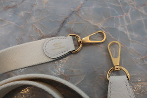 HERMES／エルメス エブリンTPM トリヨンクレマンス ニューホワイト W刻印 ショルダーバッグ 700020218