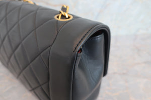 CHANEL/香奈儿 戴妃 CF 链条包 羊皮 Black/Gold hadware(黑色/金色金属) 肩背包 700060205